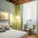Stence * Lucca